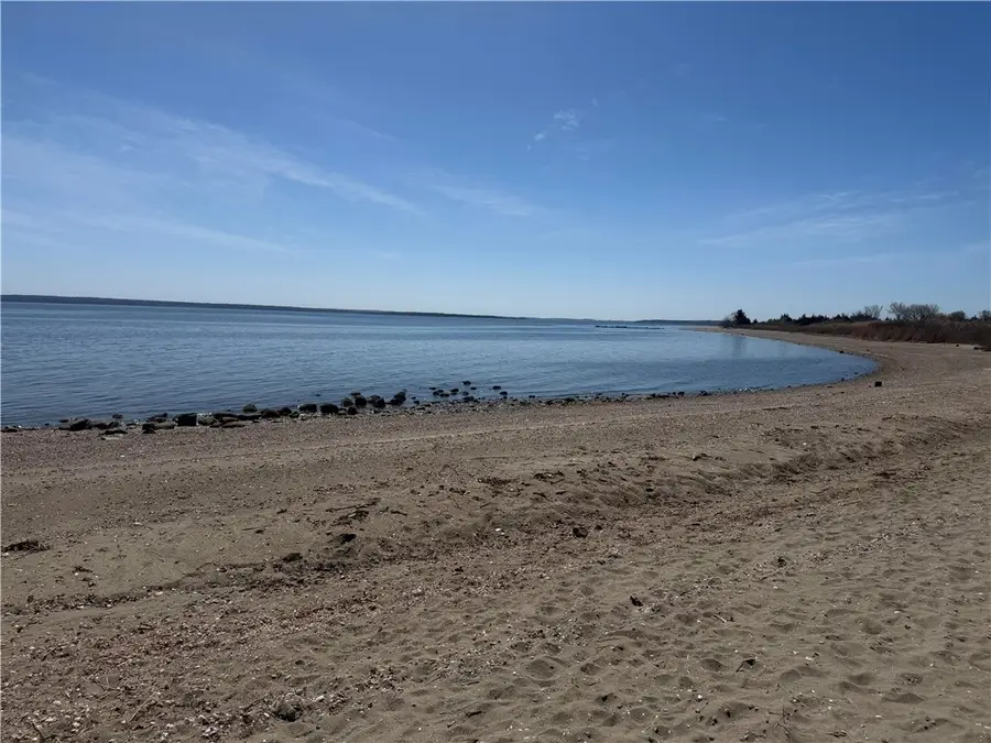 97 Floral Avenue, North Kingstown, RI 02852 - #2