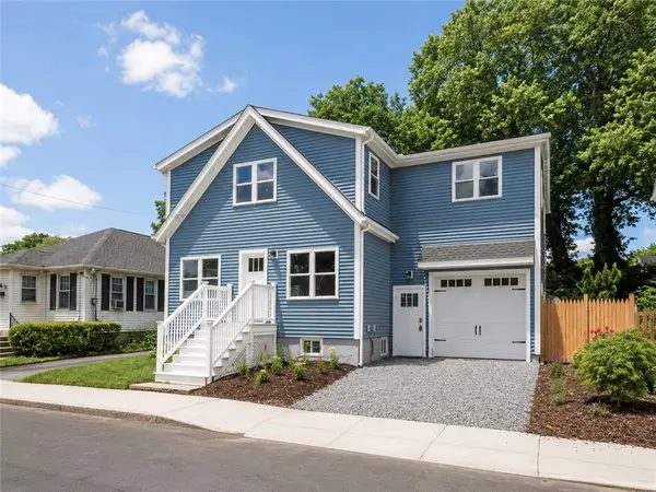 31 Prescott Hall Road, Newport, RI 02840