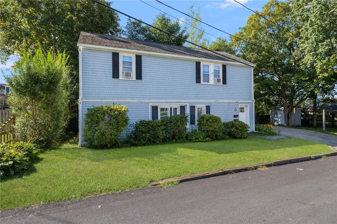 29 Sherwood Road, Middletown, RI 02842 - #1