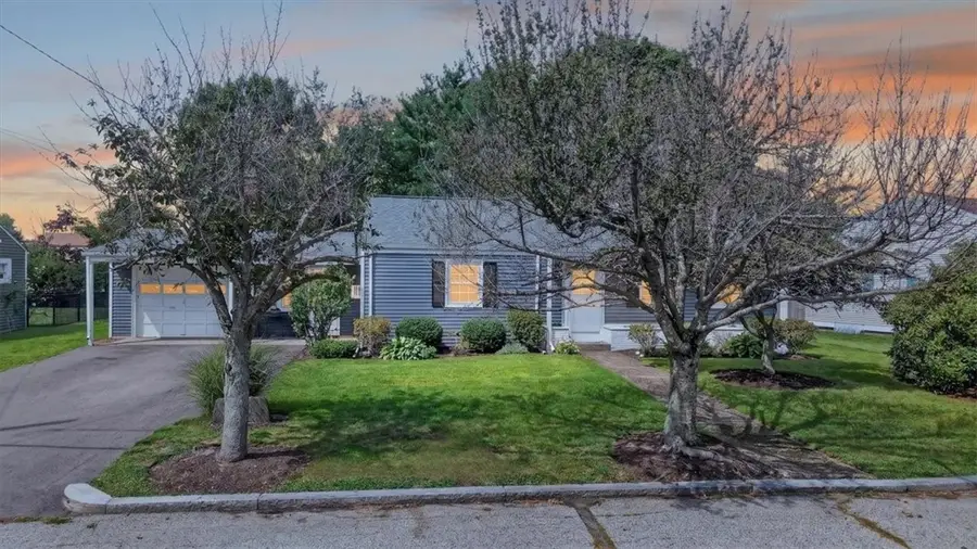 120 Weeden Avenue, Rumford, RI 02916 - #3