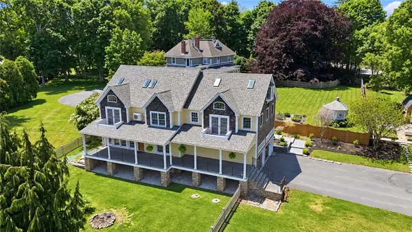 2269 East Main Road, Portsmouth, RI 02871