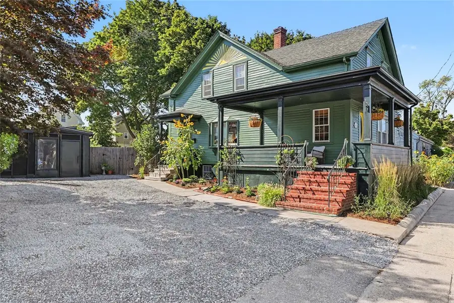 307 Main Street, Warren, RI 02885 - #2