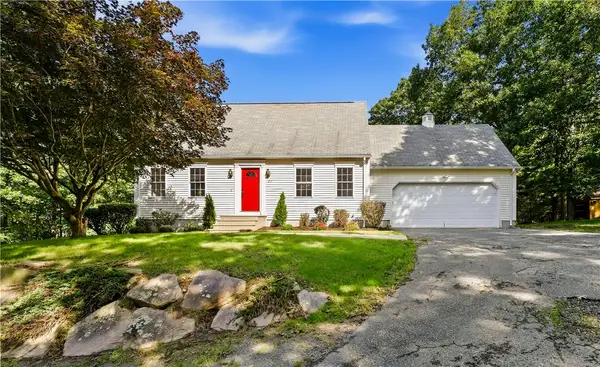 21 Casey Lane, Coventry, RI 02816