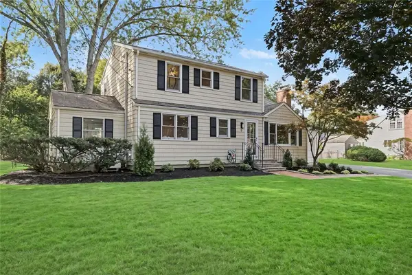 8 Pine Cone Drive, Barrington, RI 02806
