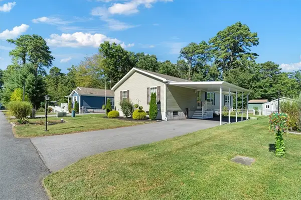 4 Cheryl Lane, Coventry, RI 02816