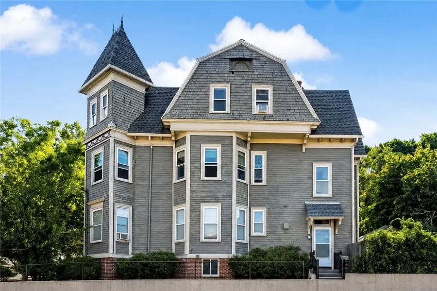 5 Hillside Avenue, Providence, RI 02906 - #2