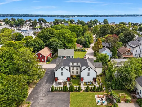 17 Bank Street #B, Warwick, RI 02888