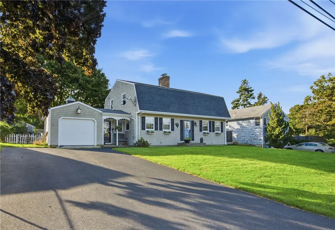 11 Linda Avenue, Portsmouth, RI 02871 - #1
