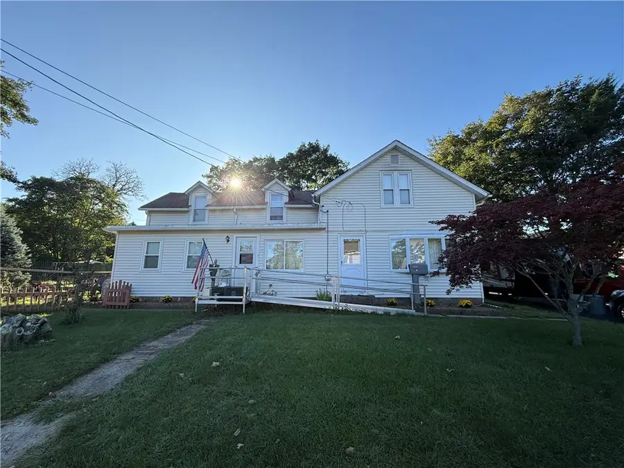 8 Pike Street, South Kingstown, RI 02879 - #2