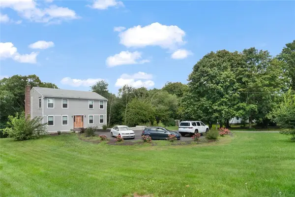 151 Hope Road, Cranston, RI 02921