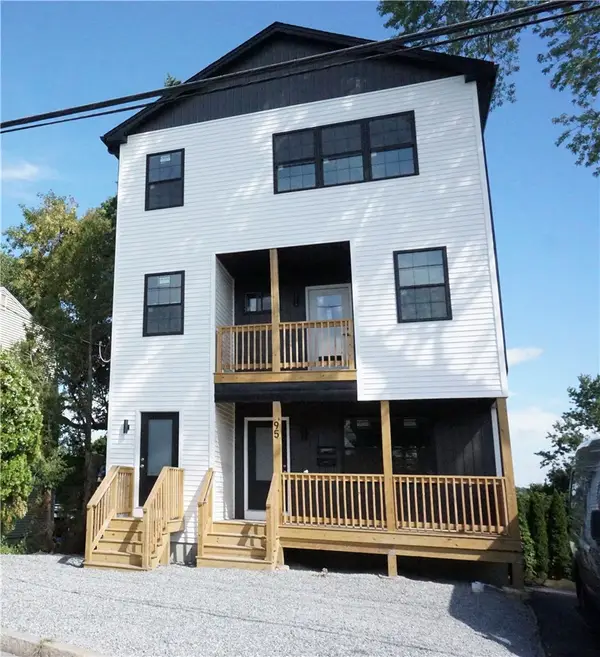 95 Sunset Avenue, Providence, RI 02909
