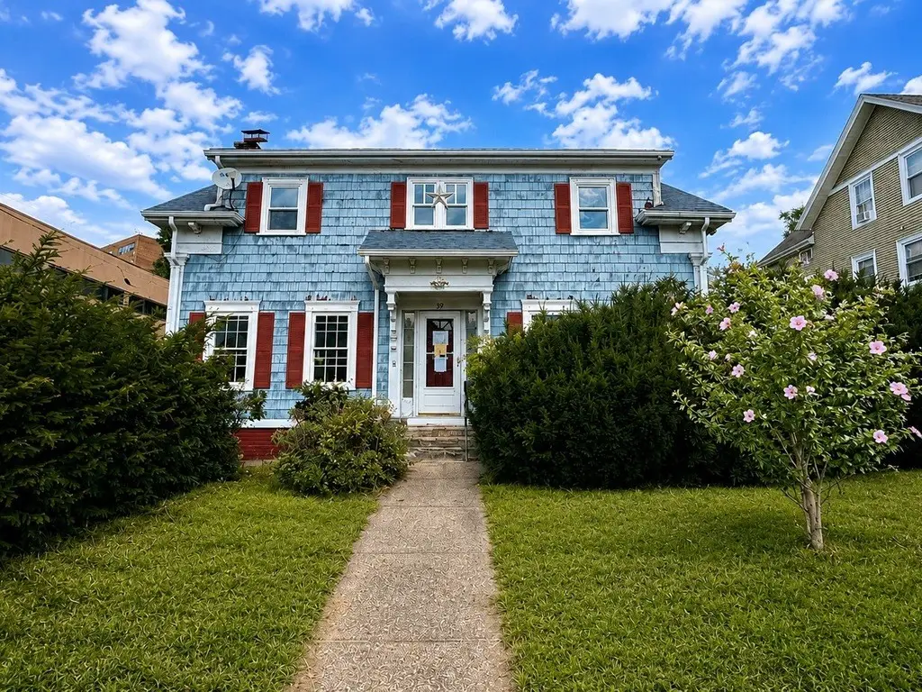 39 Illinois Street, Central Falls, RI 02863 - #1