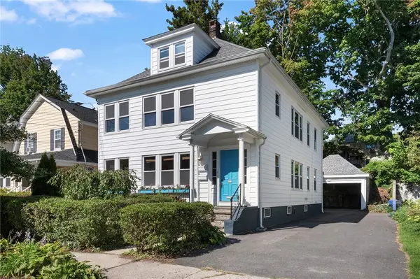 21 Taft Avenue, Providence, RI 02906