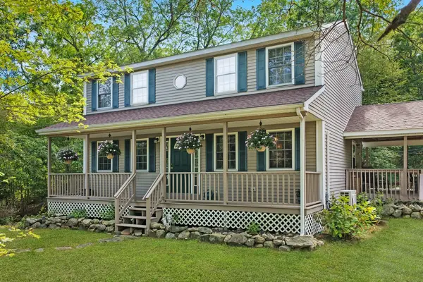19 Muratore Lane, Charlestown, RI 02813