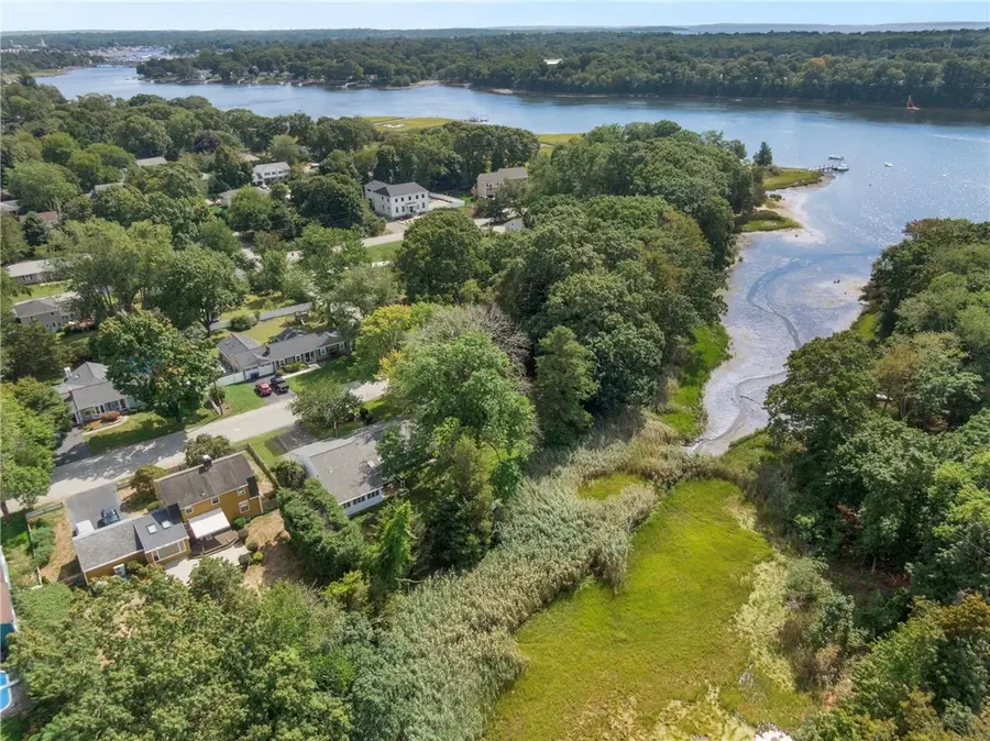 14 Plymouth Drive, Barrington, RI 02806 - #3