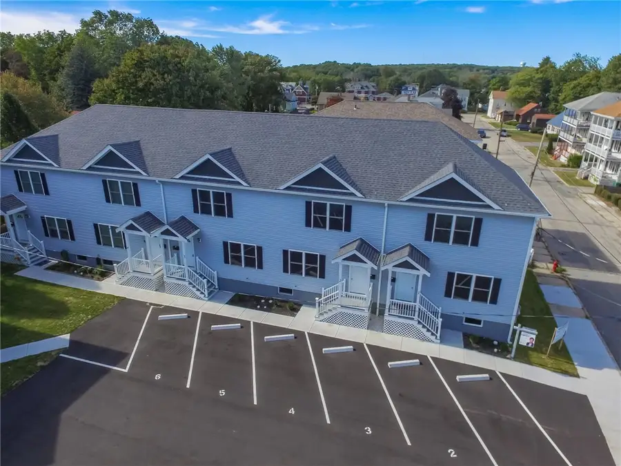 184 Avenue C #-3, Woonsocket, RI 02895 - #2