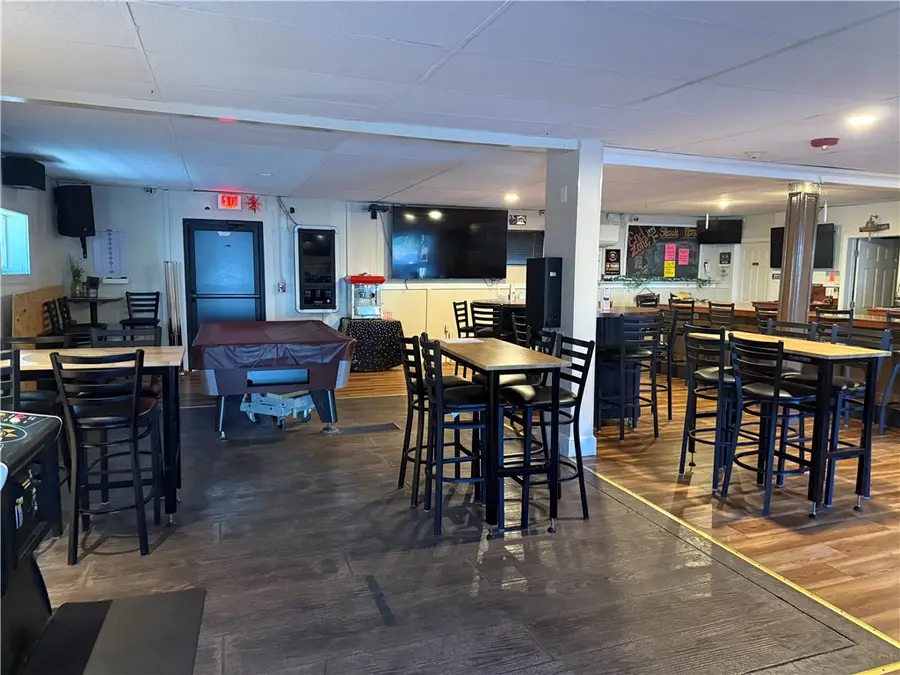 958 Mendon Road, Cumberland, RI 02864 - #3