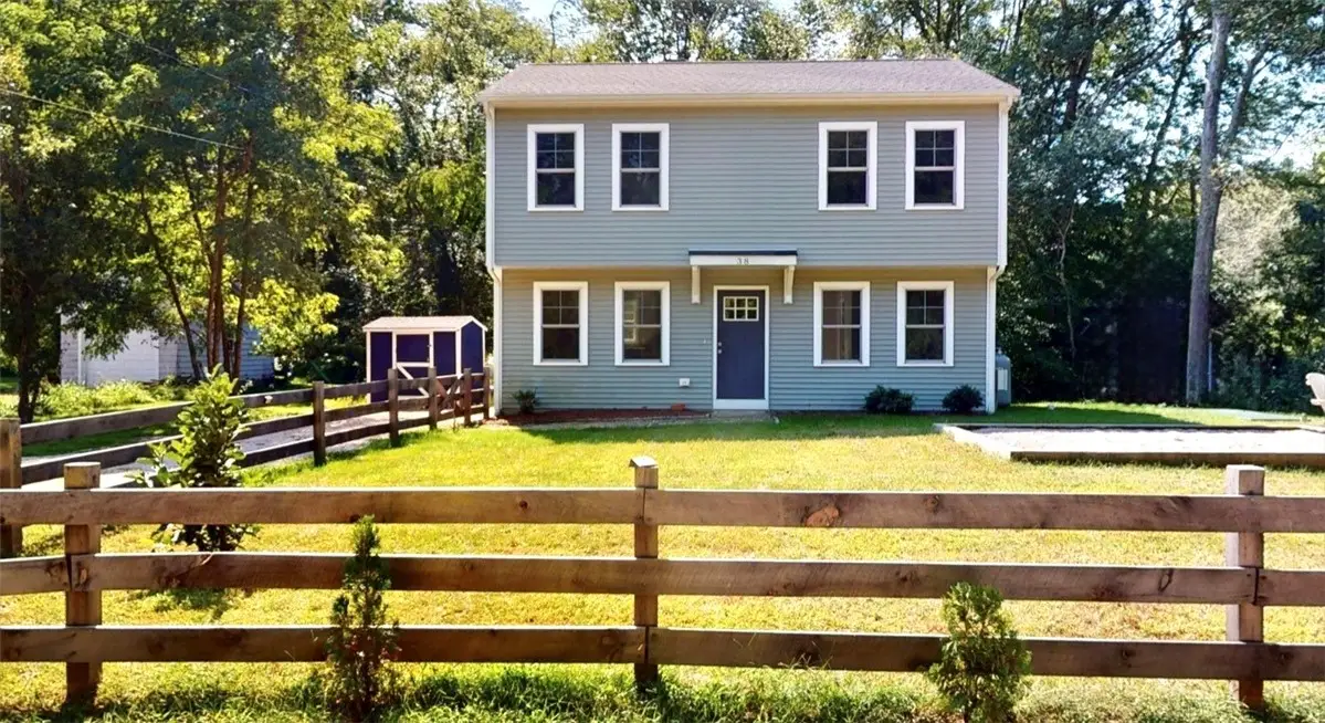 38 Vars Lane, Bradford, RI 02808 - #1