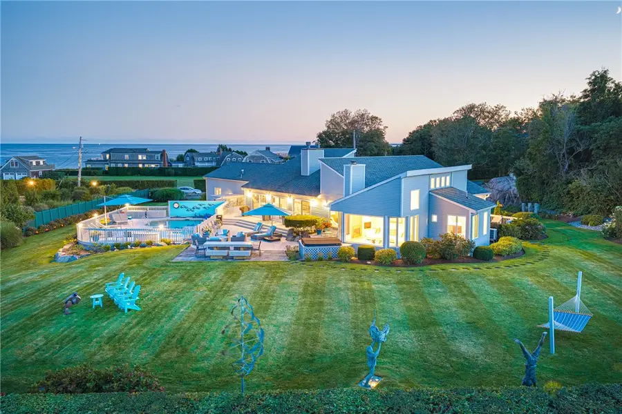 38 Newton Avenue, Narragansett, RI 02882 - #3