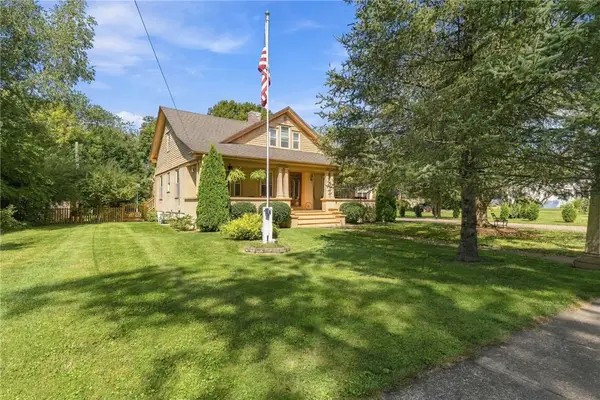 12 Maple Court, Hopkinton, RI 02804