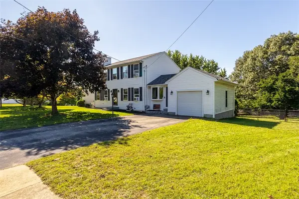 10 Sycamore Drive, Coventry, RI 02816