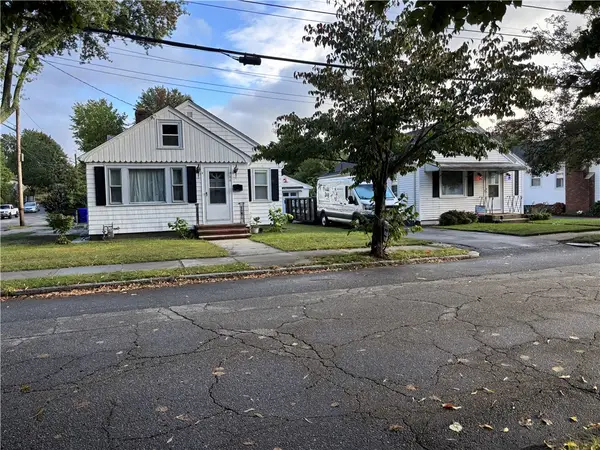 46 Farm Street, Providence, RI 02908