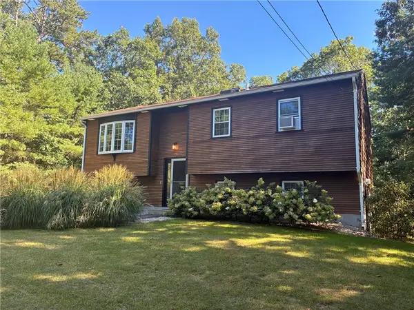 24 Pine Shadows Drive, Richmond, RI 02832