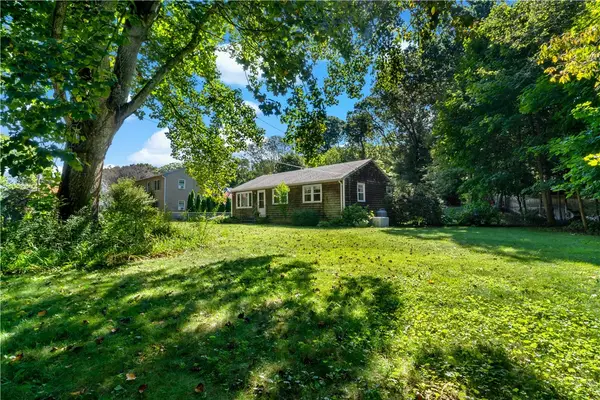430 Pond Street, South Kingstown, RI 02879