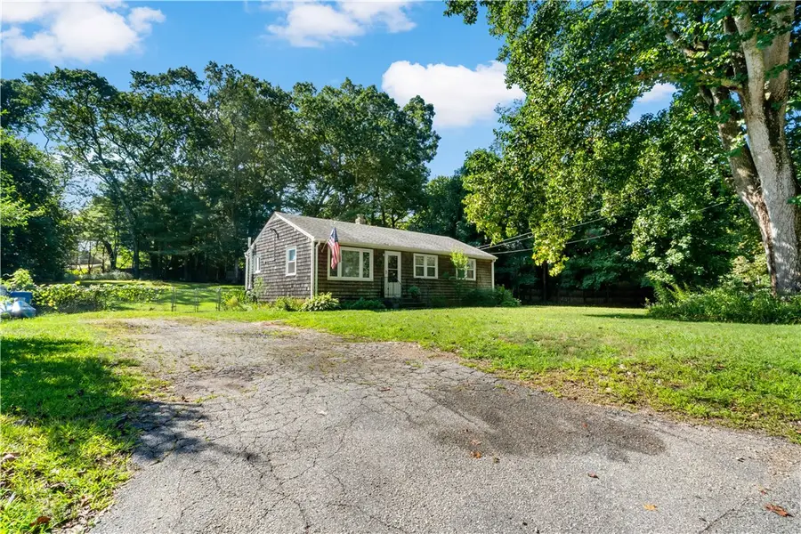 430 Pond Street, South Kingstown, RI 02879 - #3