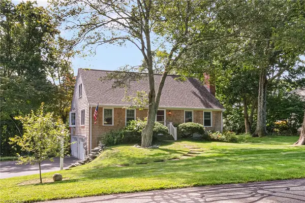 102 Edgewater Road, Narragansett, RI 02882