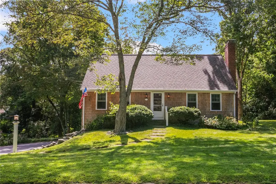 102 Edgewater Road, Narragansett, RI 02882 - #3