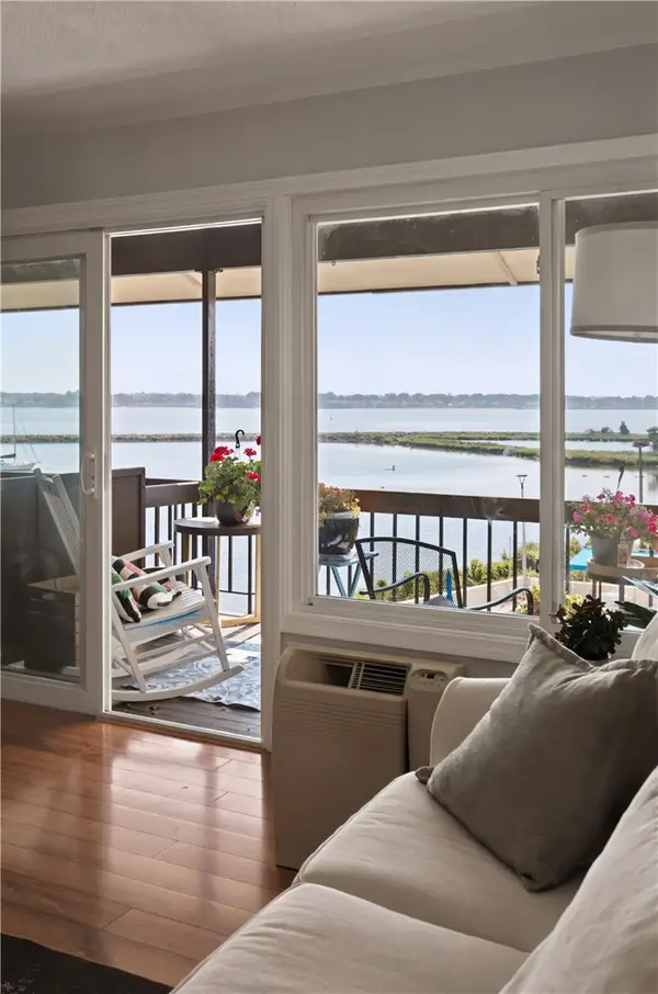 400 Narragansett Parkway #SC10, Warwick, RI 02888
