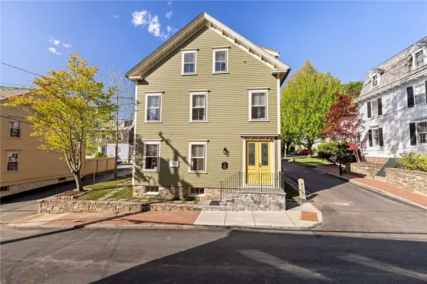 18 Barney Street #2, Newport, RI 02840