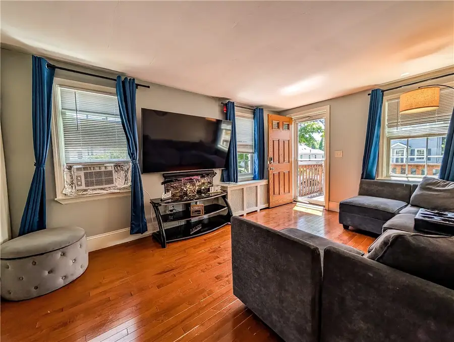 115 Davis Avenue, Cranston, RI 02910 - #2