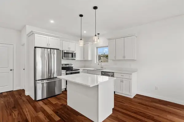 11 Stone Street #A, Providence, RI 02904
