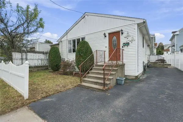 33 Huldah Street, Providence, RI 02909