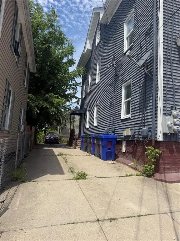 10 La Vaughn Street, Providence, RI 02909 - #2