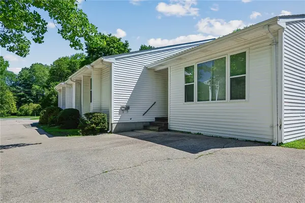 18 Fortin Road, South Kingstown, RI 02881