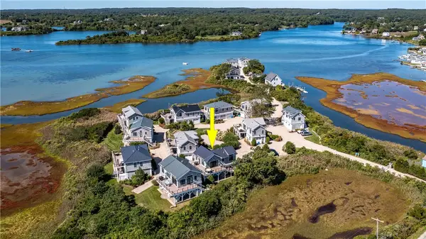 14 East Point Court, South Kingstown, RI 02879