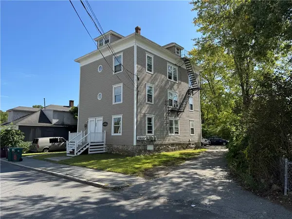 286 Olo Street, Woonsocket, RI 02895