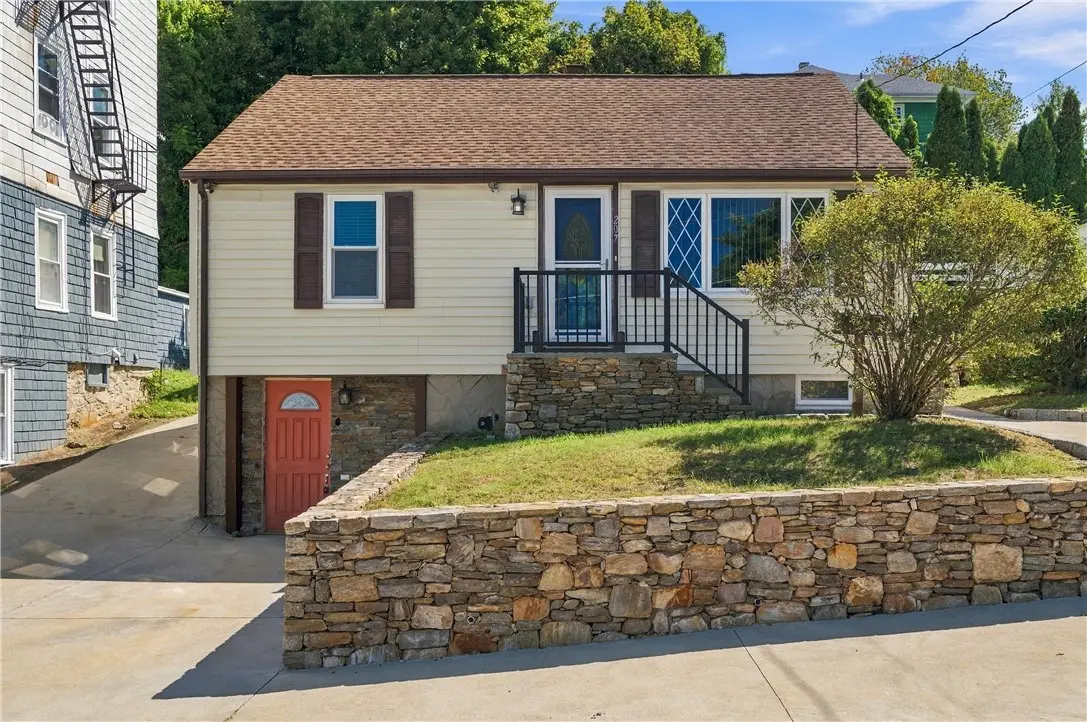 207 Valley Street, Woonsocket, RI 02895 - #1