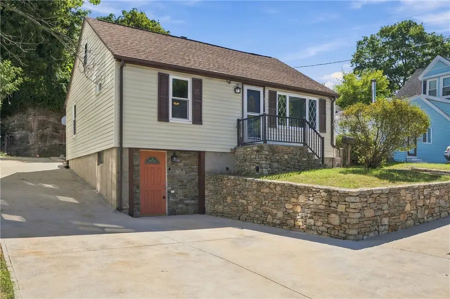 207 Valley Street, Woonsocket, RI 02895 - #2