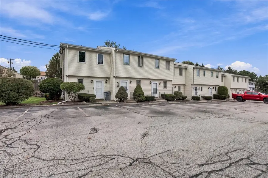 35 Dale Avenue #A1, Johnston, RI 02919 - #3
