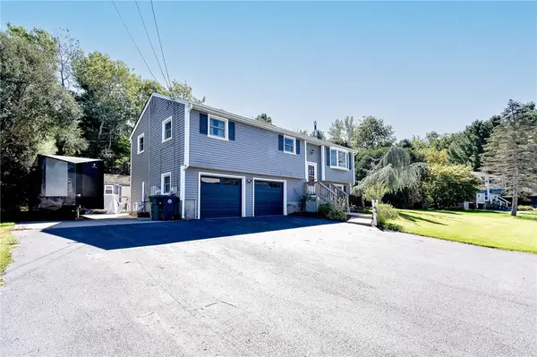 27 Longfellow Drive, Coventry, RI 02816