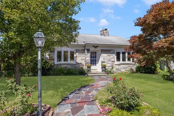 135 Arnold Street, Lincoln, RI 02865