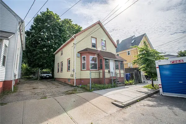 36 Hamilton Street, Providence, RI 02907