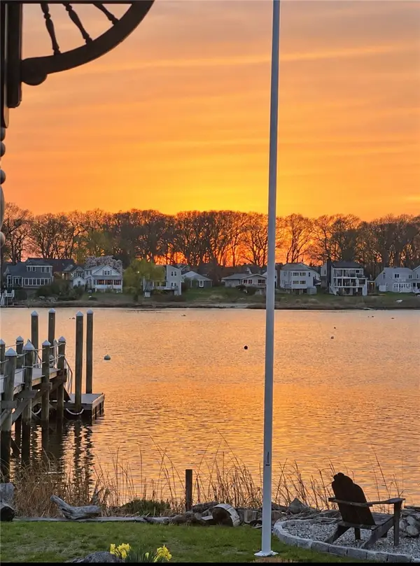 20 Edwin Street, Barrington, RI 02806