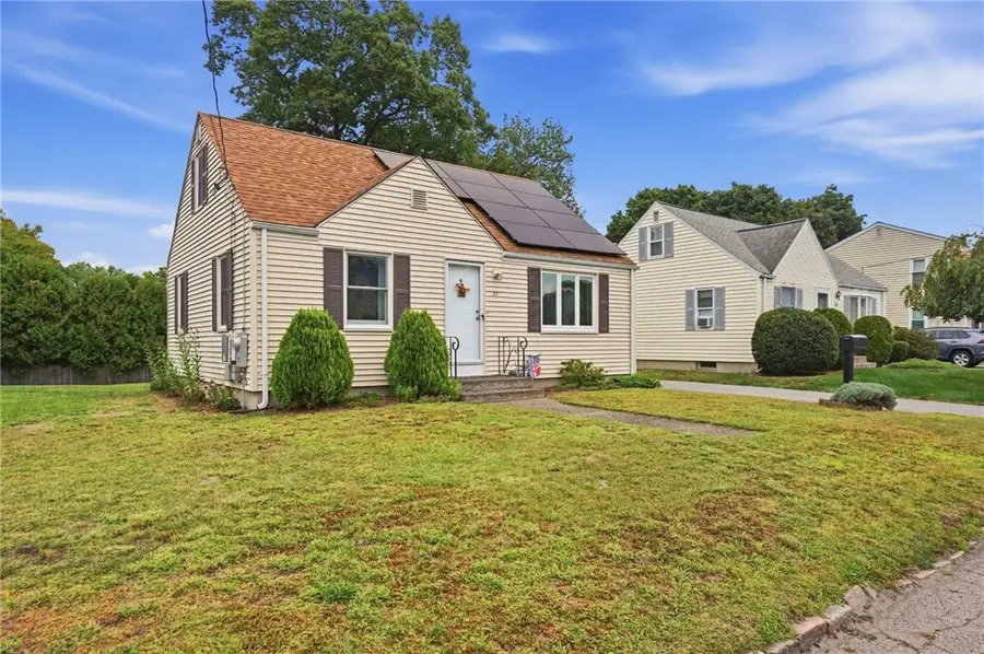 22 Larchmere Drive, Rumford, RI 02916 - #3