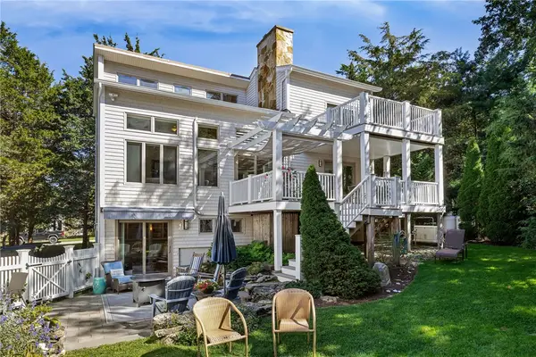 80 Westwind Drive, Jamestown, RI 02835