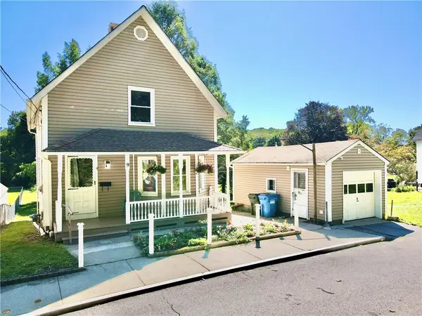 9 Daniel Street, Norwich, CT 06360